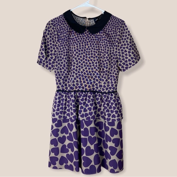 ASOS Dresses & Skirts - ASOS Peplum Style Heart Dress Size 6